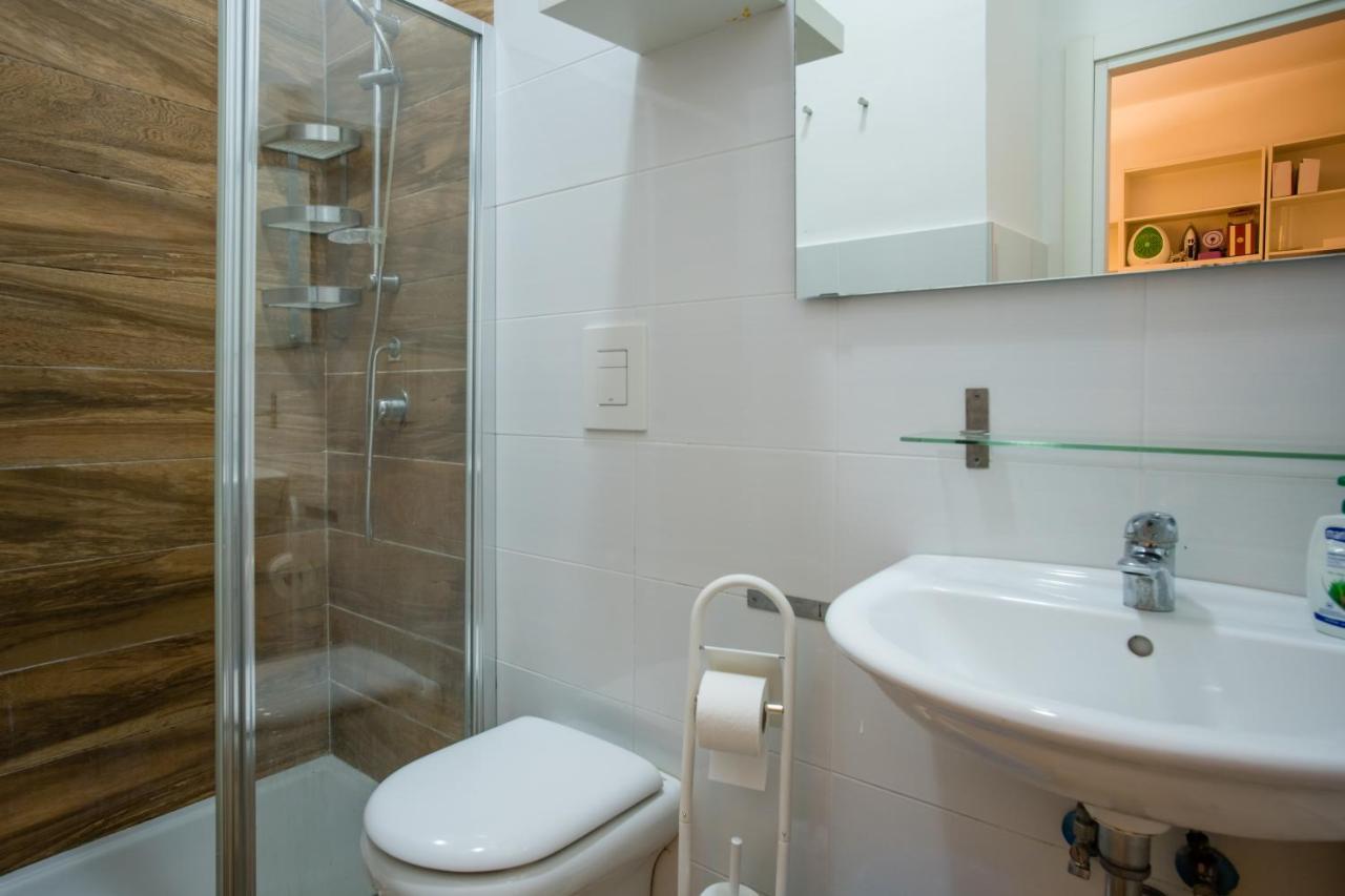 Stay In Naples Flats Toledo Εξωτερικό φωτογραφία